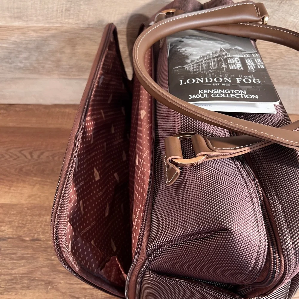 London Fog Kensington 360 17” Deluxe Cabin Bag NWT Brown Carry On Weekender Tote - Picture 14 of 16